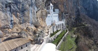 Опљачкан манастир Острог, идентификована осумњичена особа